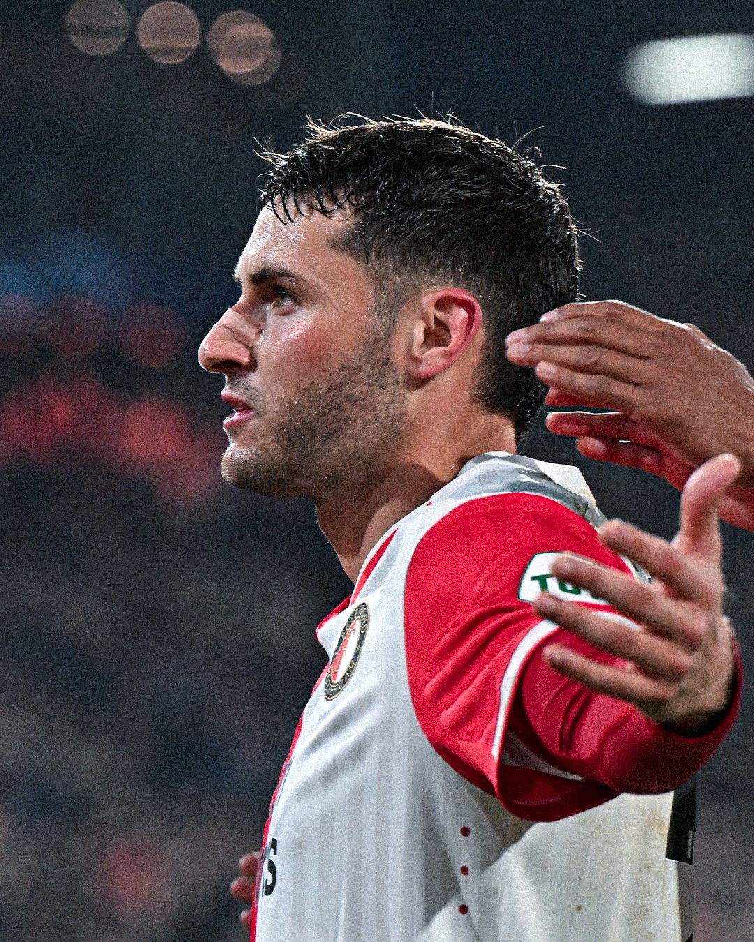 9you.com -今夜拉齐奥备战荷甲；绝杀压哨细节曝光；赛场秩序良好；阵容厚度经受考验 